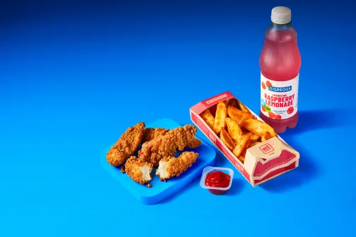 Greggs Now Open 10 Greggs chicken strips and wedges